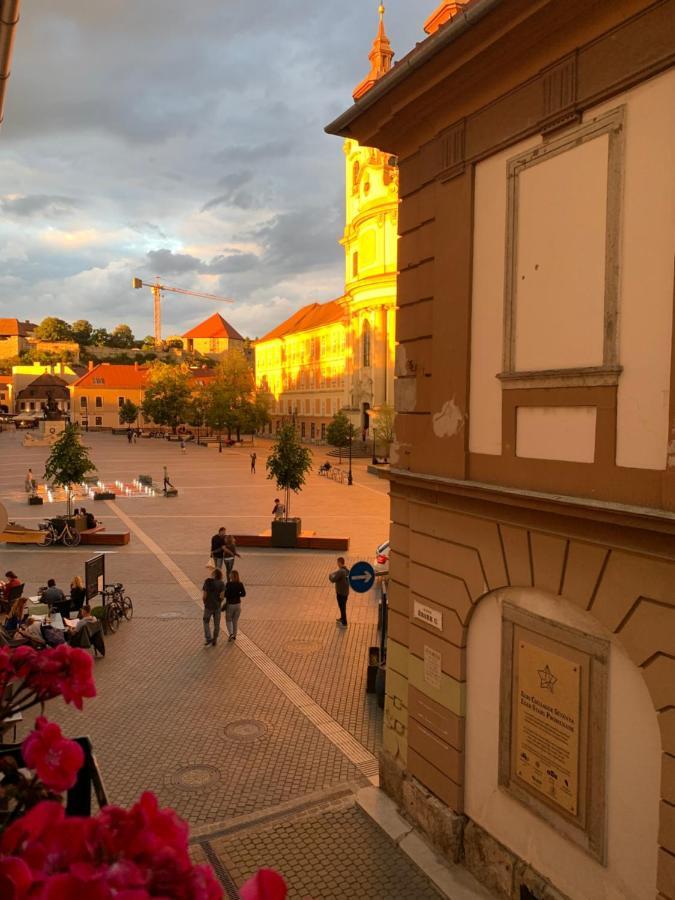 Forst-Ház Apartman Eger Esterno foto